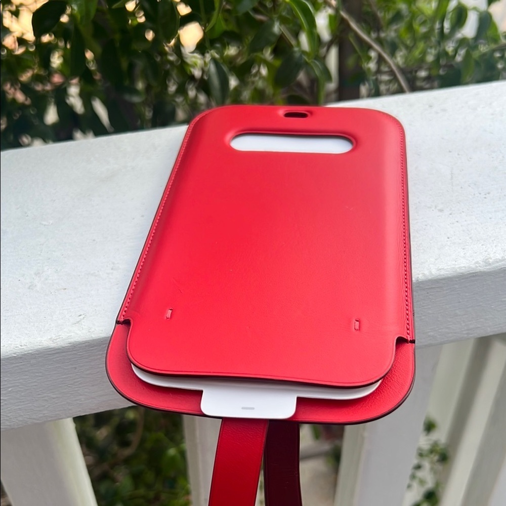 NWOT Apple Red Leather iPhone Case 12 PRO MAX - Picture 11 of 11